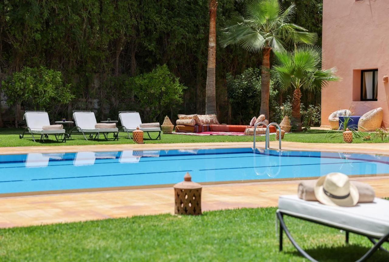 Tiguemine Sarah Hotel Douar Akkara Exterior foto