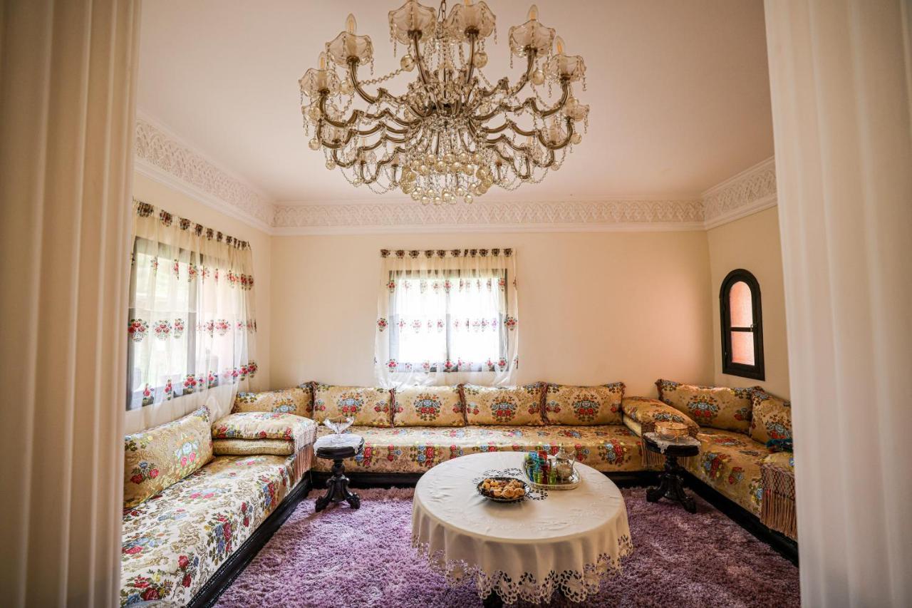 Tiguemine Sarah Hotel Douar Akkara Exterior foto