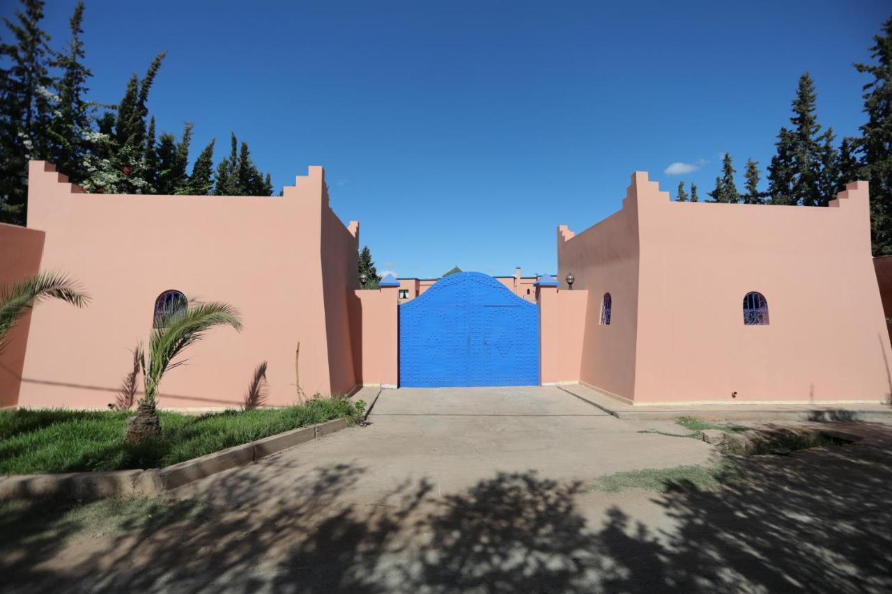 Tiguemine Sarah Hotel Douar Akkara Exterior foto